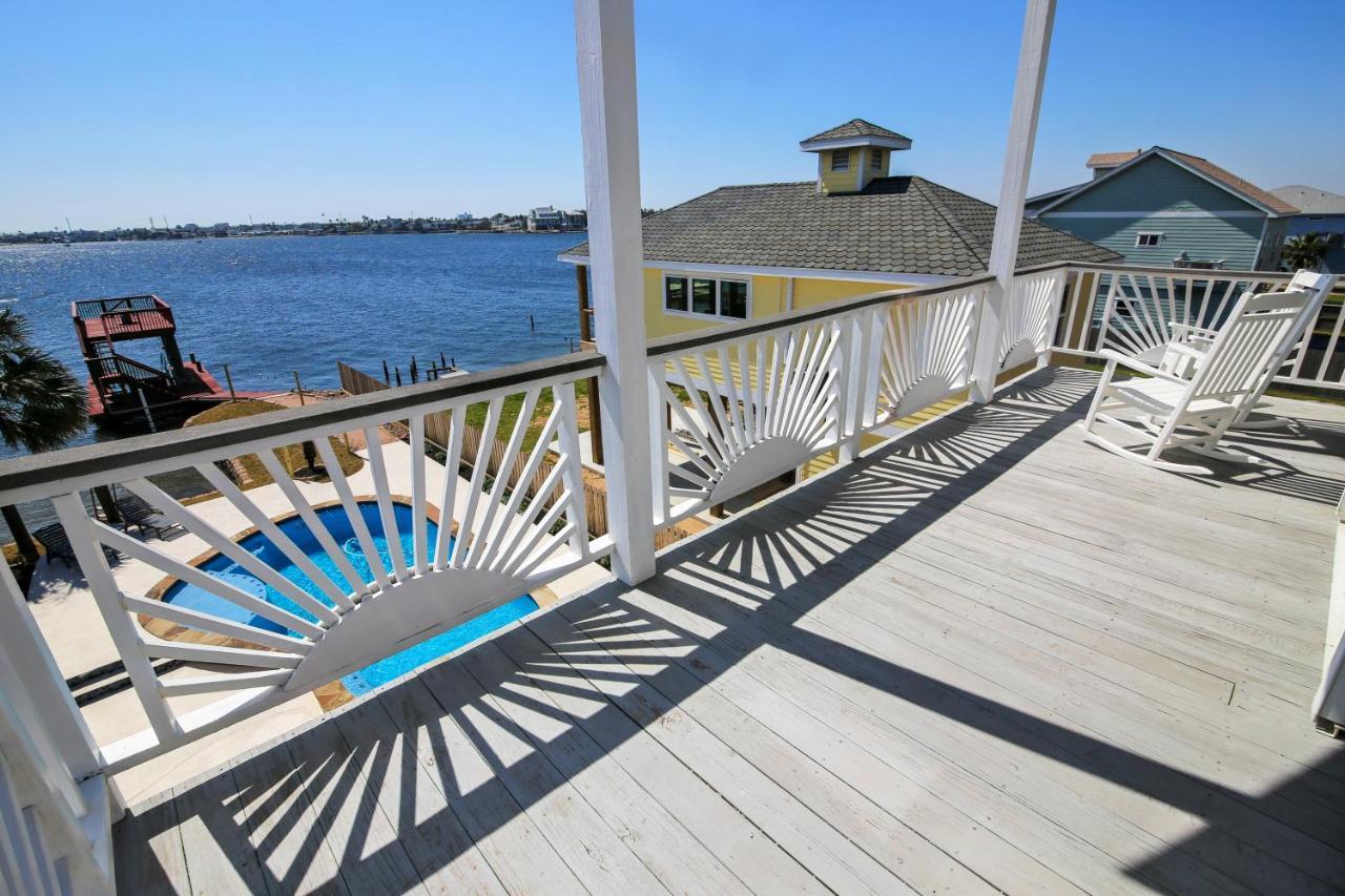Villa Pool Days And Dock Nights Galveston Exterior foto